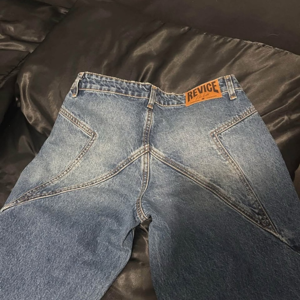 Revice Jeans
